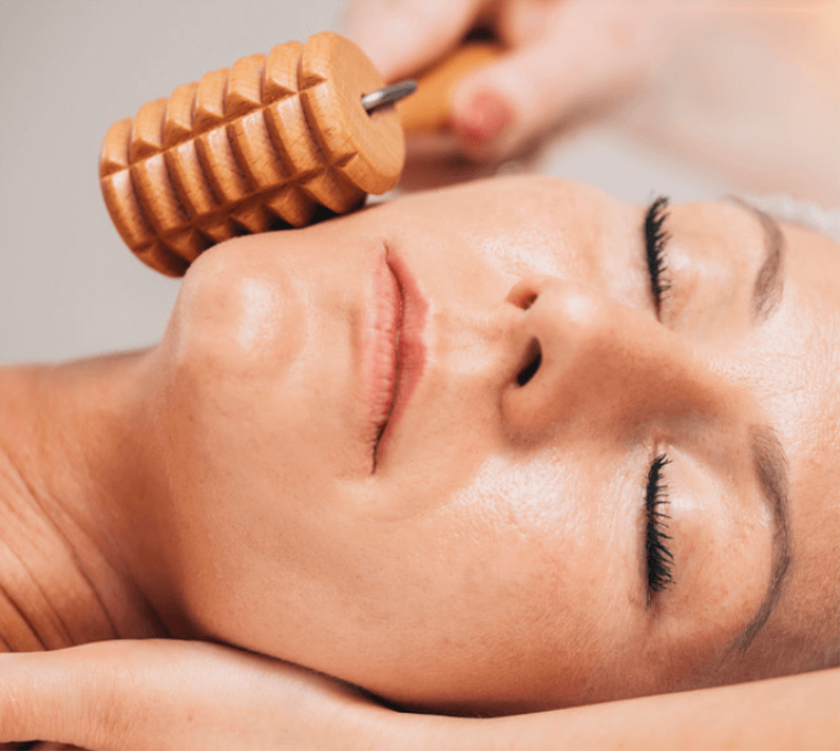 MADEROTERAPIA FACIAL CON KARICIA (45´)