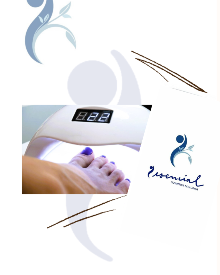 PEDICURA CON ESMALTADO SEMIPERMAMENTE