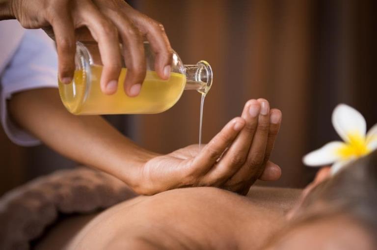 TOUR 01/ MASAJE AYURVEDICO 'SHIRODHARA' (1H)